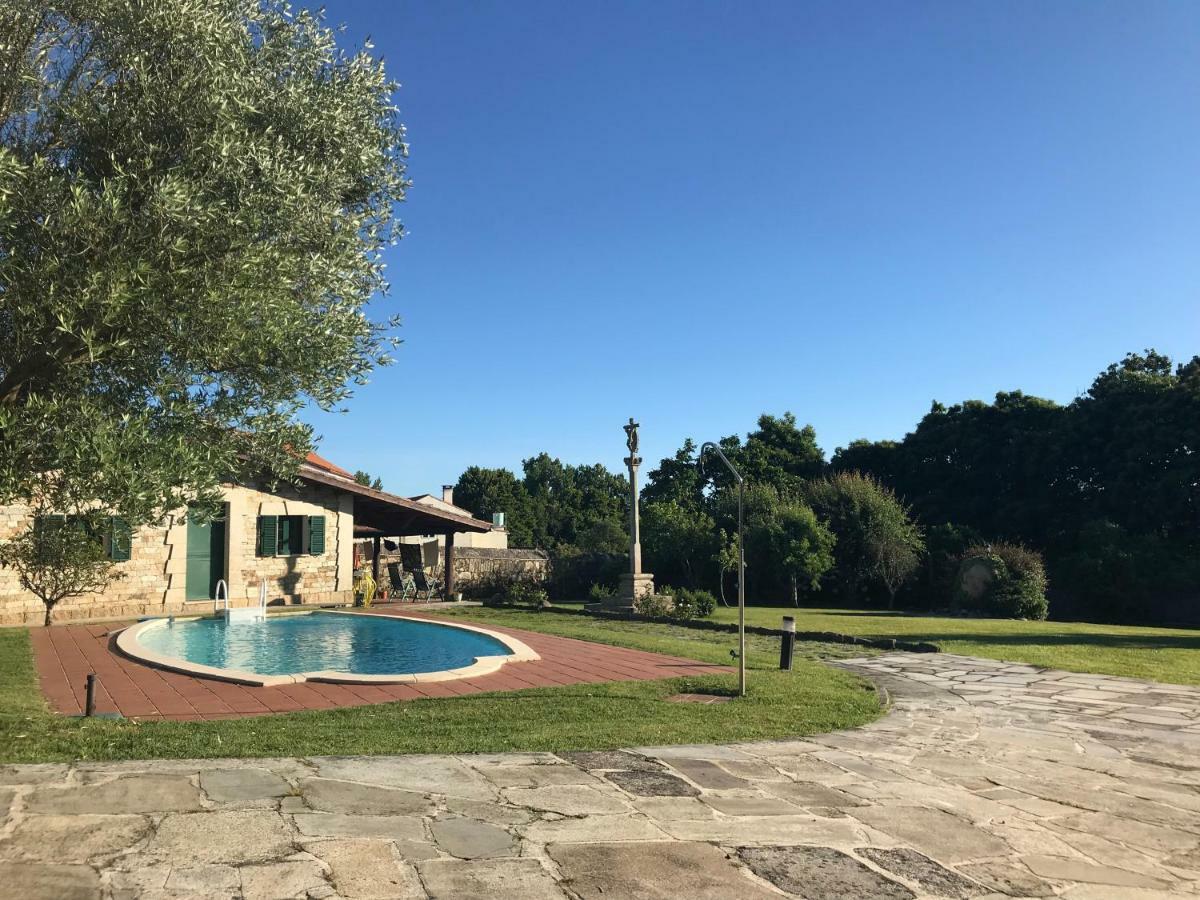 Casa Rustica Piscina, Apartadino Holiday home Pobra Do Caraminal